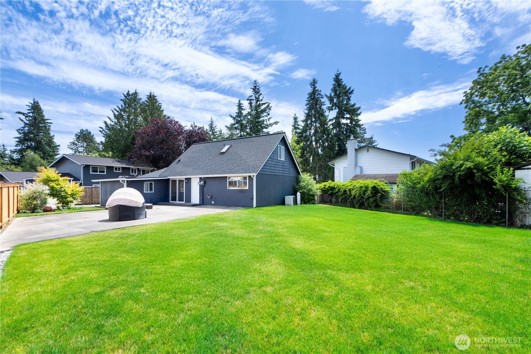 9054 NE 137th Court