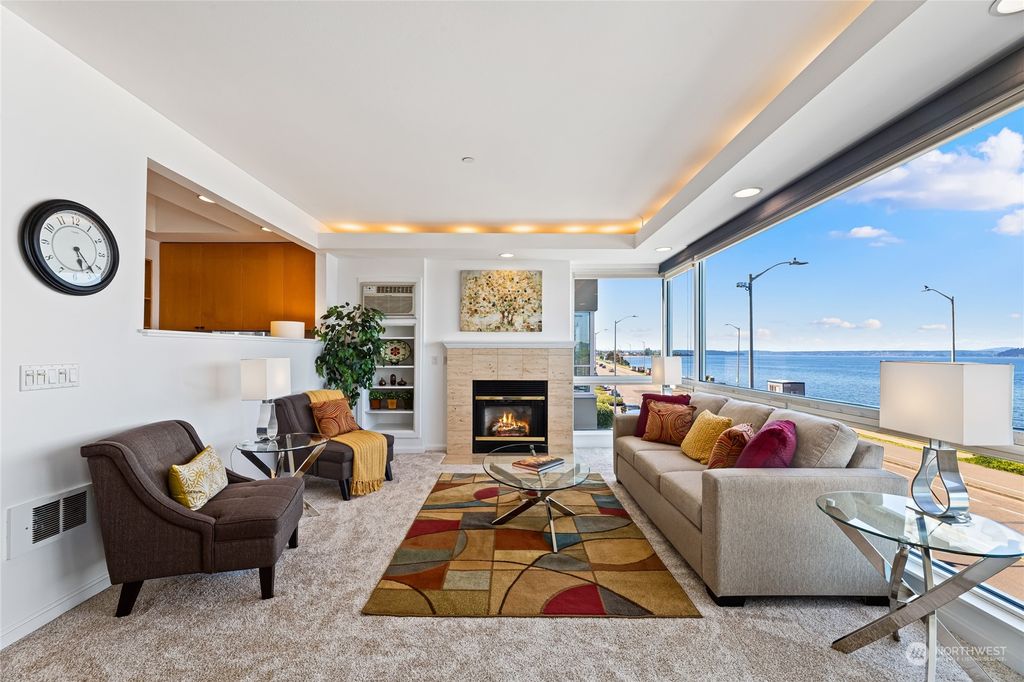 Photo of 1388 Alki Avenue SW #302, Seattle, WA 98116 (MLS # 2065762)