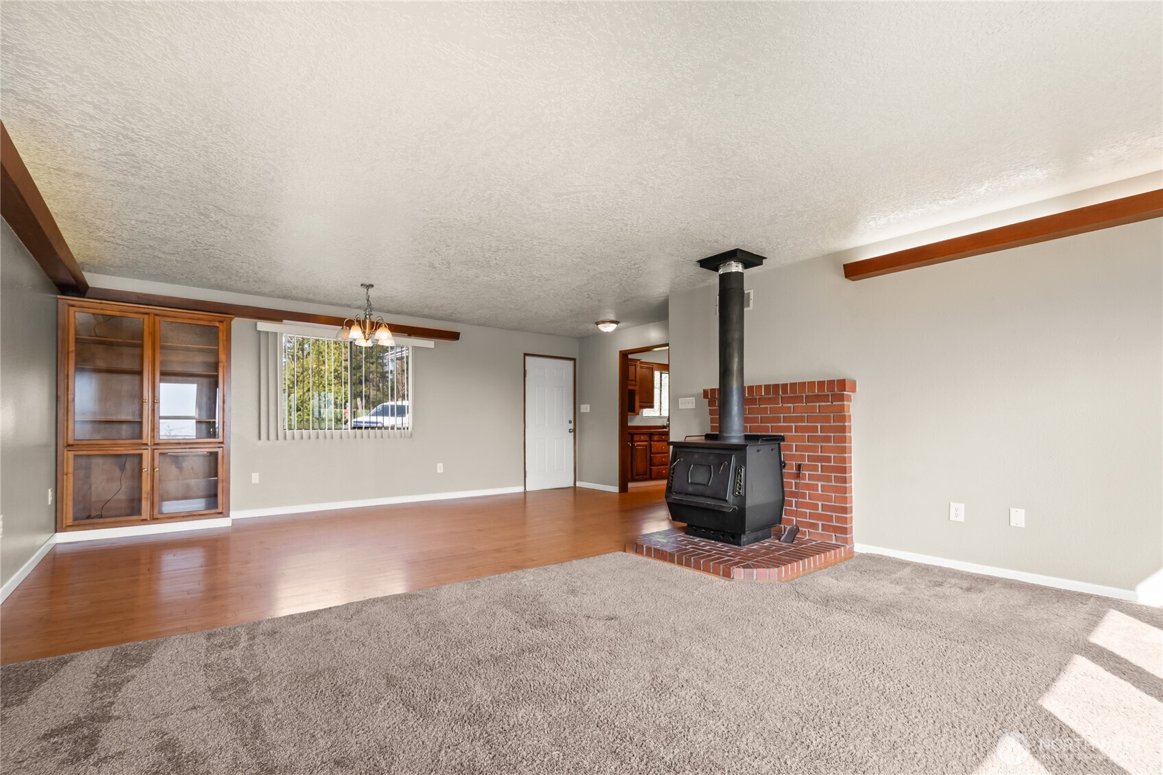 110 English Lane