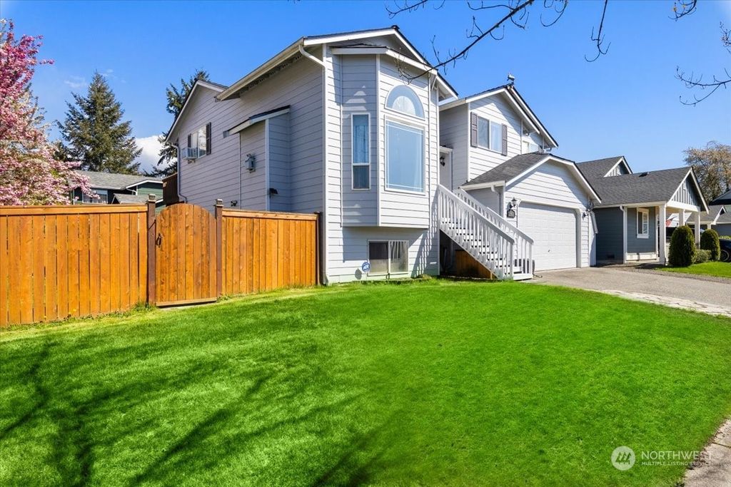 Photo of 15807 173rd Avenue SE, Monroe, WA 98272 (MLS # 2226087)