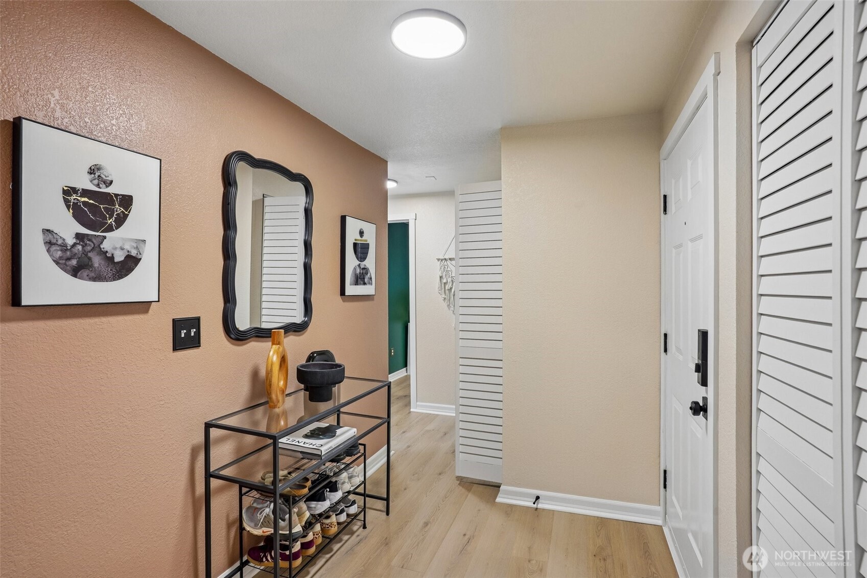 4617 Grandview Drive W B