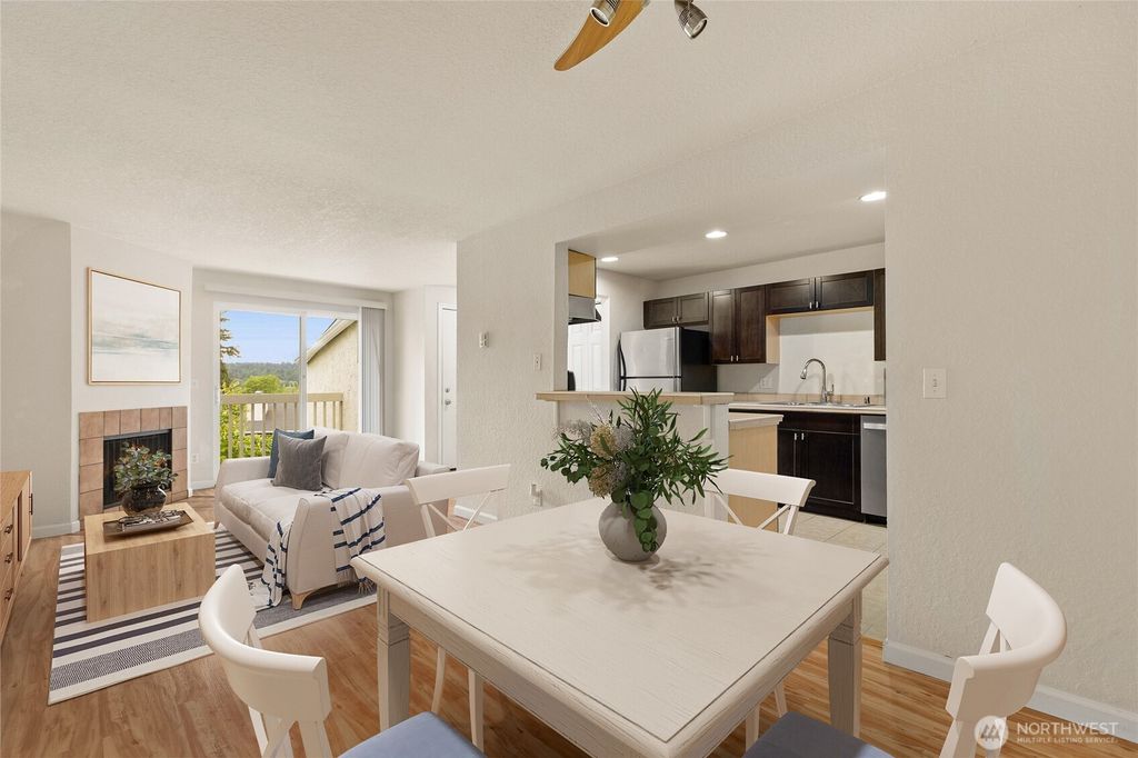 Photo of 9494 Redmond-Woodinville Road NE #B307, Redmond, WA 98052 (MLS # 2529519)