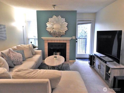 Photo of 13717 Linden Avenue N #215, Seattle, WA 98133 (MLS # 2464188)