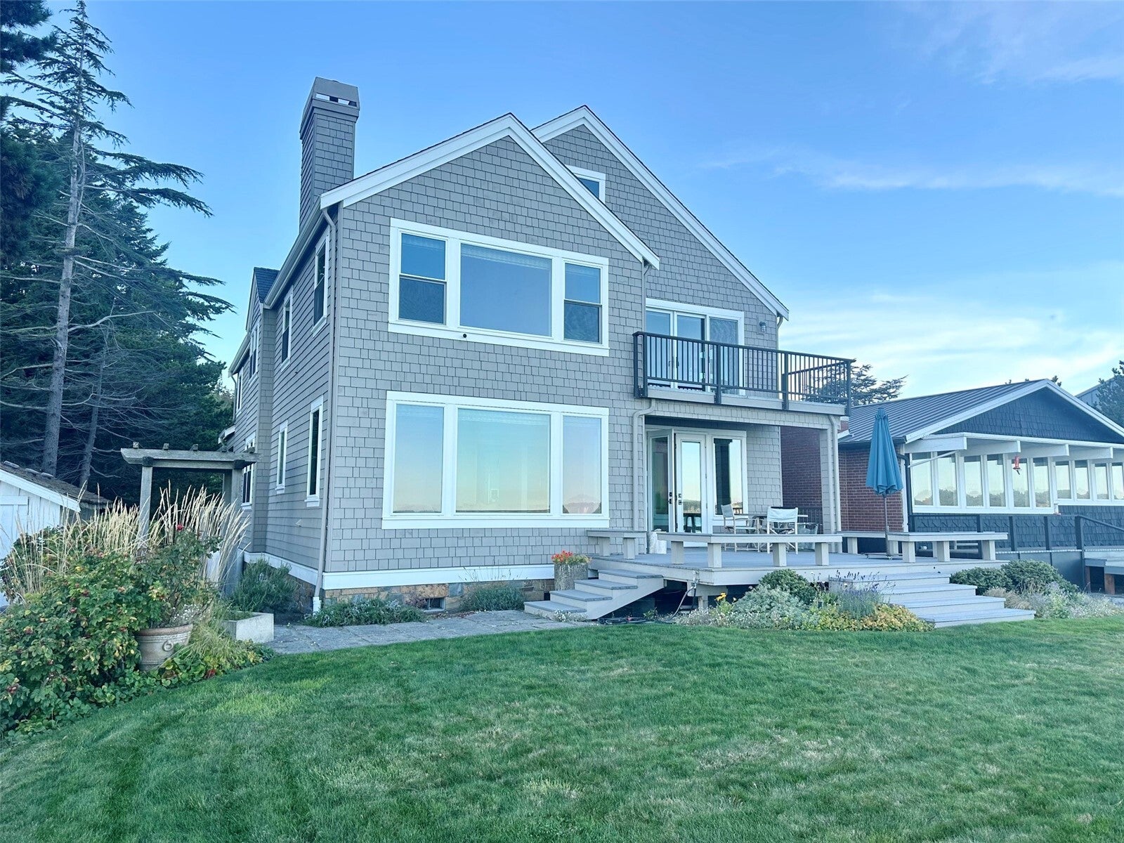1924 Shore Avenue