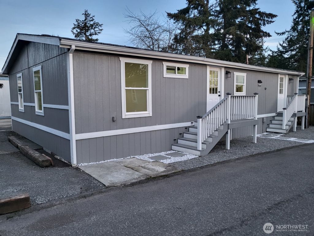 Photo of 1660 S 333RD Street #36, Federal Way, WA 98003 (MLS # 2463393)