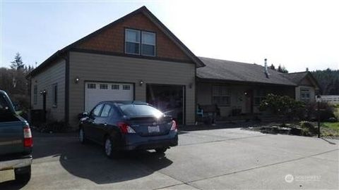 Photo of 4 Martin Lane, Menlo, WA 98577 (MLS # 2500998)