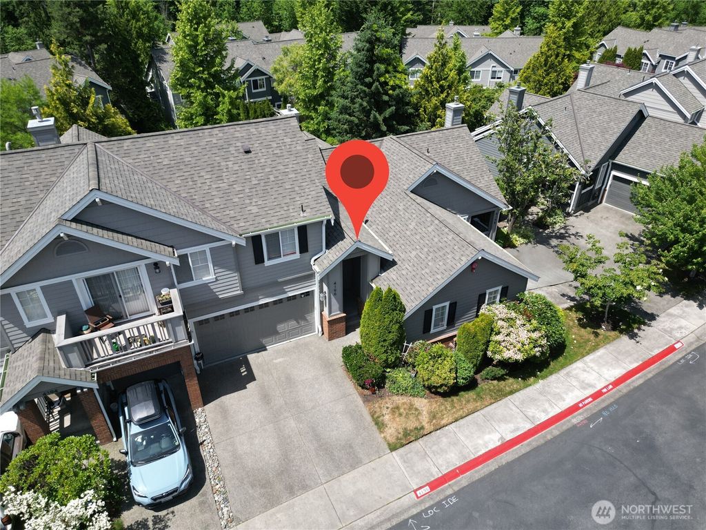 Photo of 4196 248th Court SE #62, Sammamish, WA 98029 (MLS # 2391403)