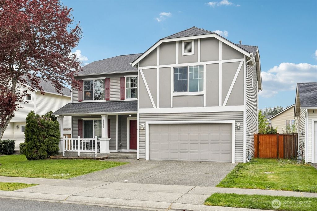 Photo of 18630 94th Avenue Ct E, Puyallup, WA 98375 (MLS # 2514965)