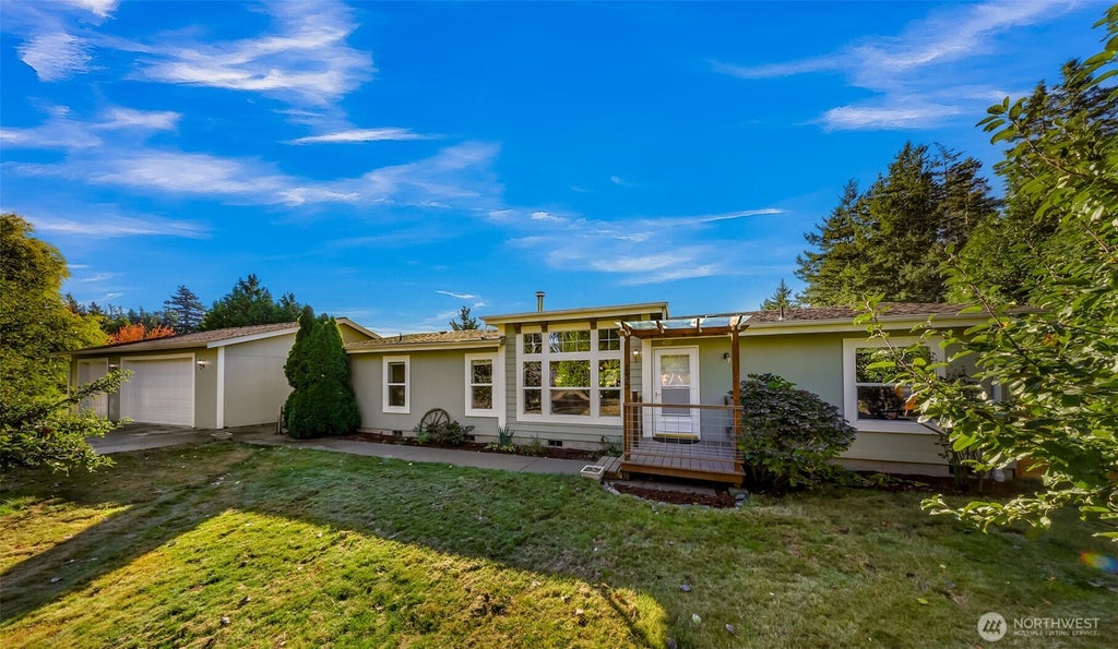 Photo of 135 Alexa Lane, Lynden, WA 98264 (MLS # 2594222)