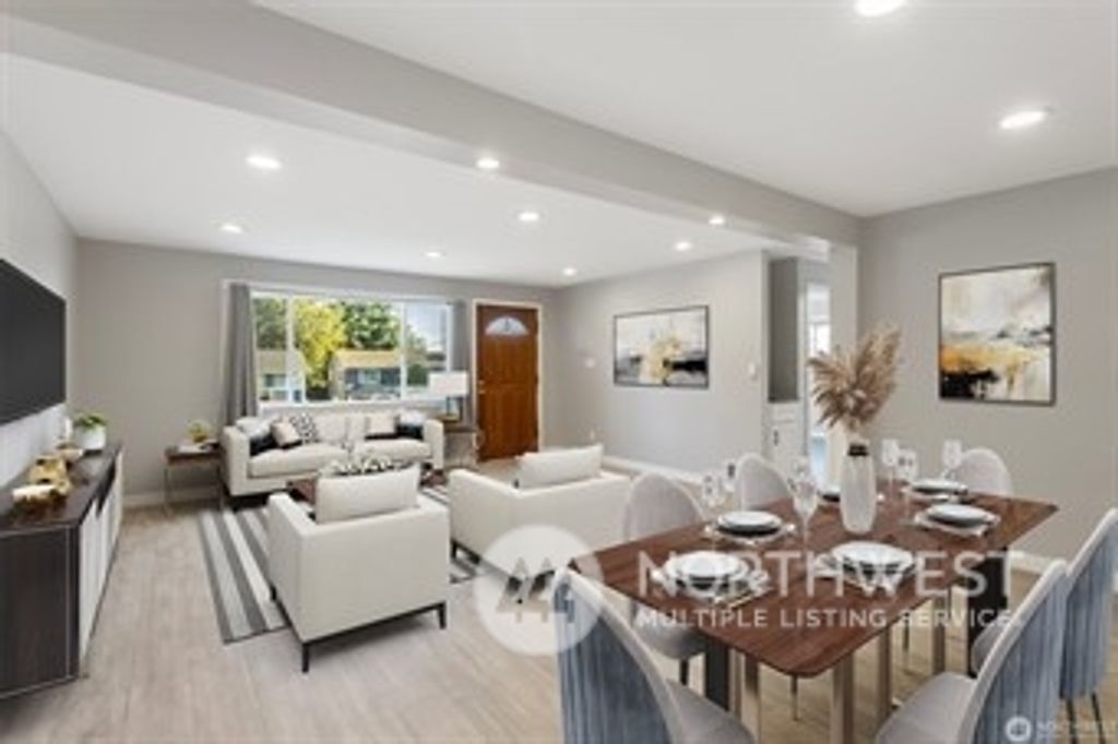 Photo of 3306 NE 7th Place, Renton, WA 98056 (MLS # 2290926)