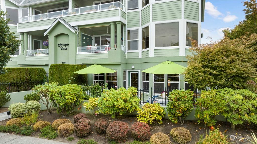Photo of 239 4th Avenue S #101, Edmonds, WA 98020 (MLS # 2155633)