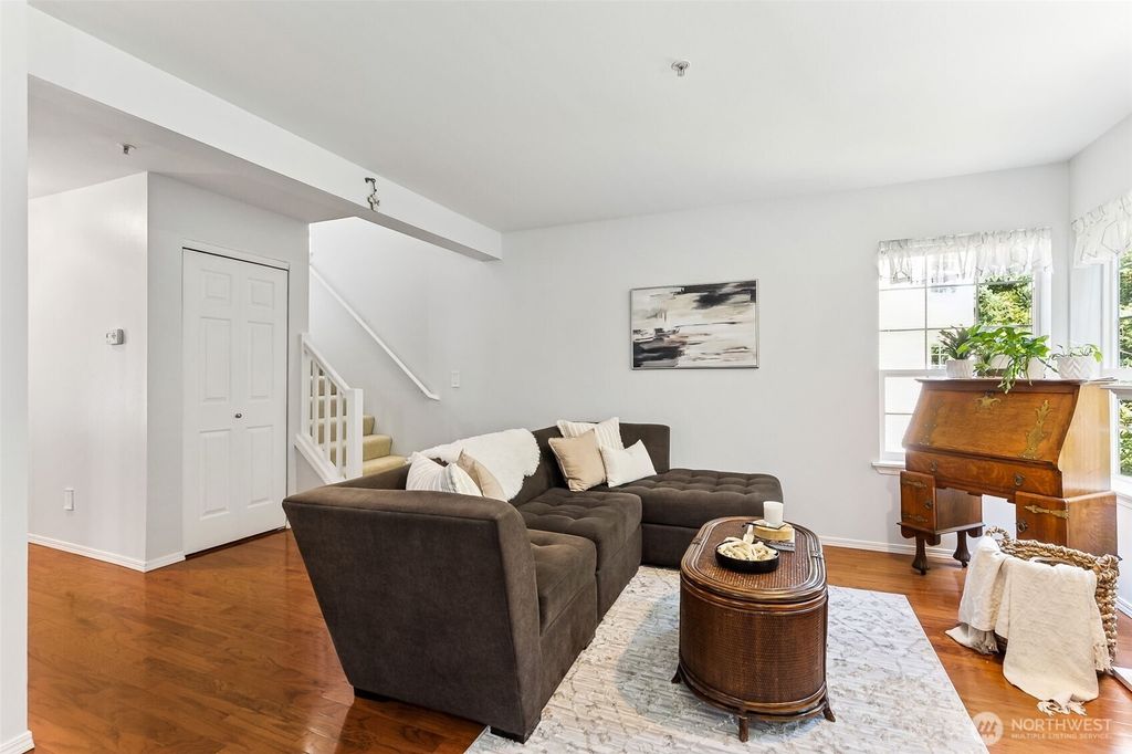 Photo of 1940 S 368th Place, Federal Way, WA 98003 (MLS # 2433382)