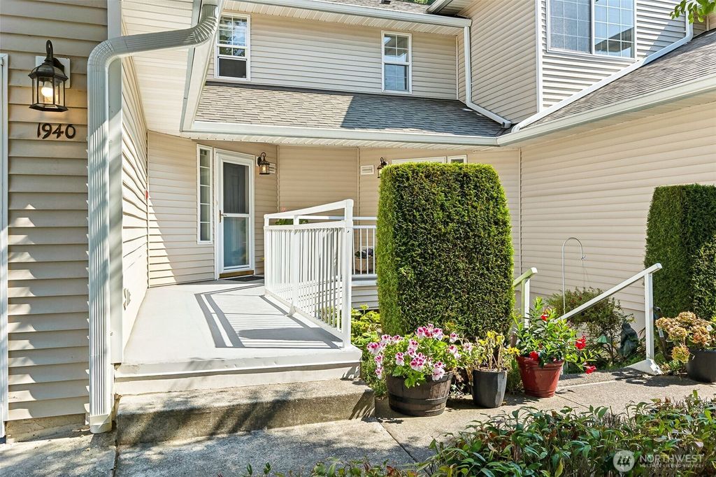 Photo of 1940 S 368th Place #1940, Federal Way, WA 98003 (MLS # 2433382)