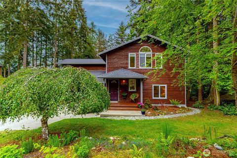 Photo of 4372 Holcomb Street, Port Townsend, WA 98368 (MLS # 2524776)
