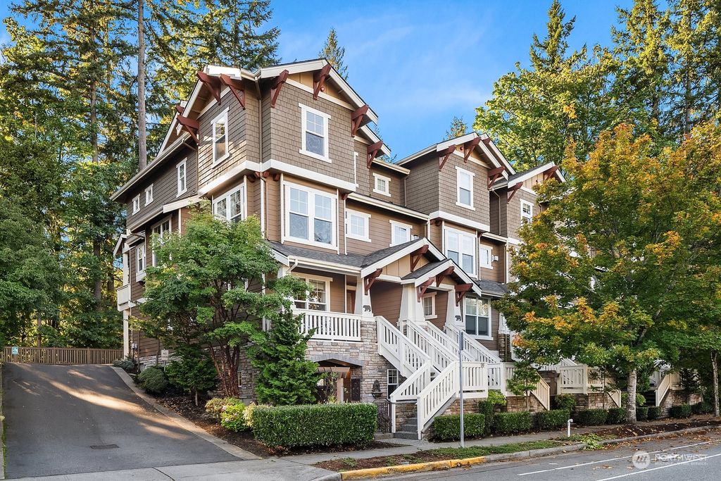 Photo of 99 Shy Bear Way NW, Issaquah, WA 98027 (MLS # 2167936)