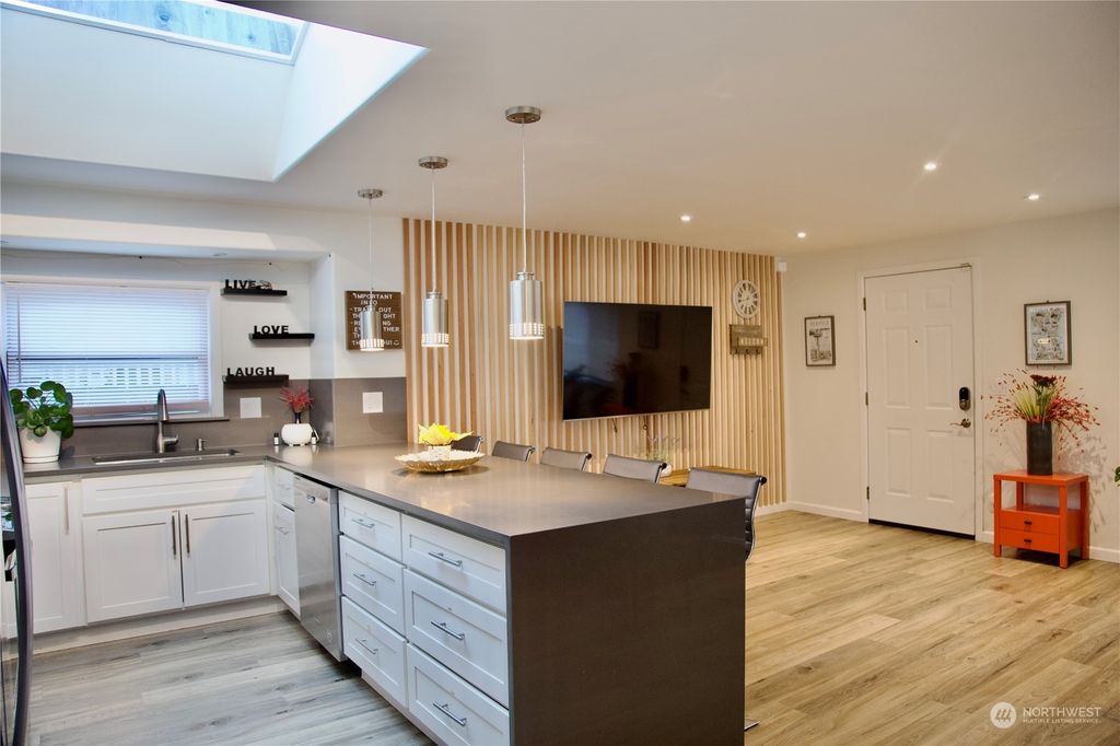 Photo of 8509 S 120th Street, Seattle, WA 98178 (MLS # 2288861)