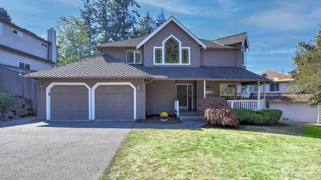 Photo of 1131 SW 325th Place, Federal Way, WA 98023 (MLS # 1999051)