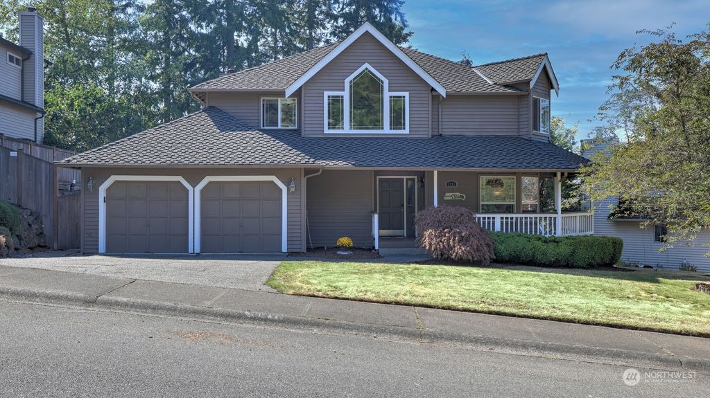Photo of 1131 SW 325th Place, Federal Way, WA 98023 (MLS # 1999051)
