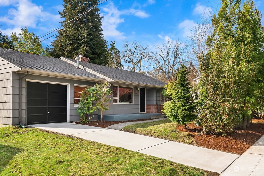 Photo of 3203 NE 95th Street, Seattle, WA 98115 (MLS # 2045521)