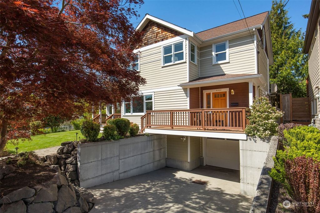 Photo of 4102 NE 60th Street, Seattle, WA 98115 (MLS # 2062693)
