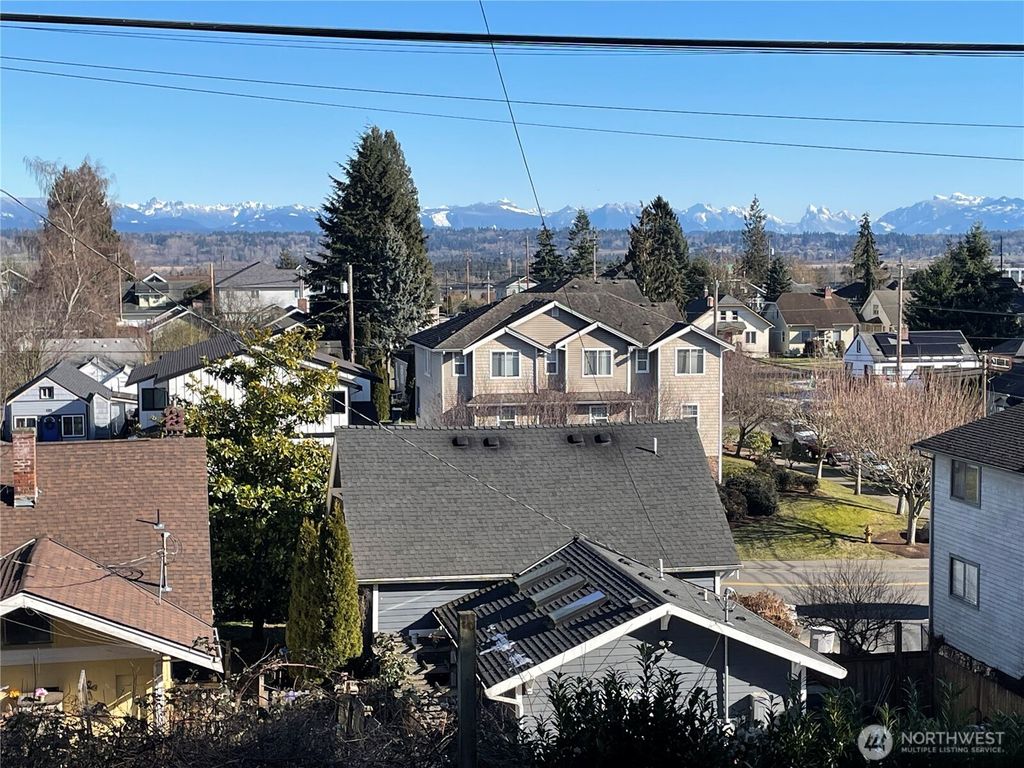 Photo of 3425 Colby Avenue #203, Everett, WA 98201 (MLS # 2334110)