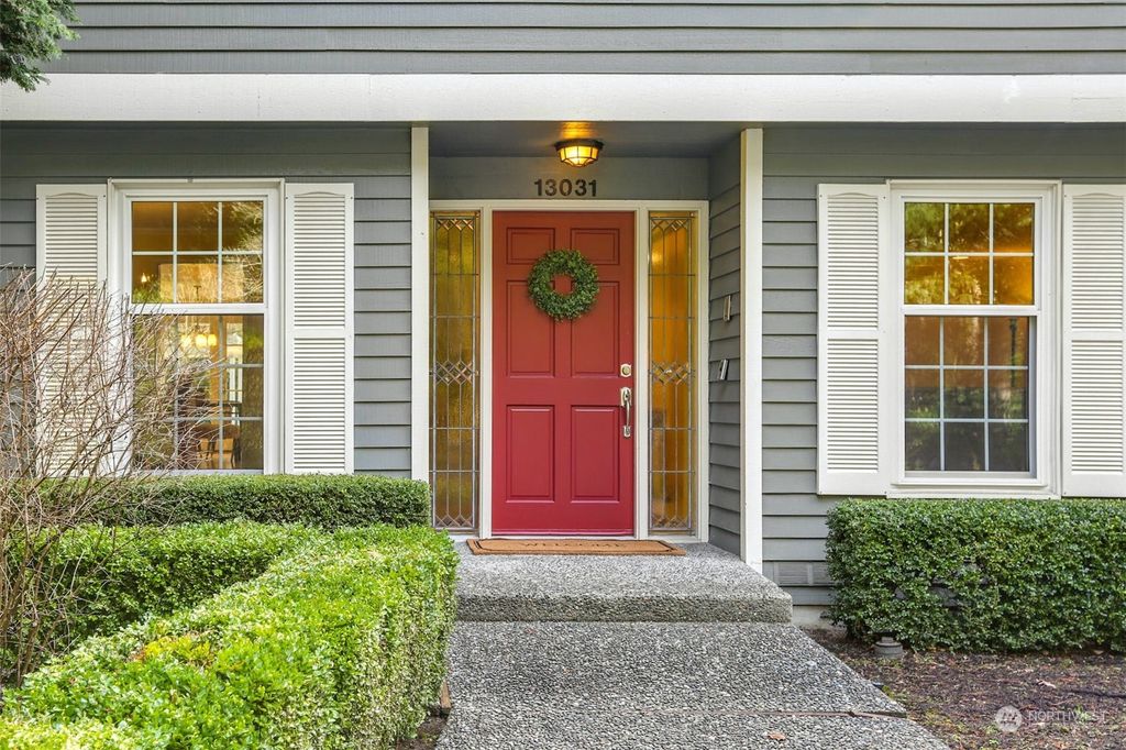 Photo of 13031 NE 32nd Place, Bellevue, WA 98005 (MLS # 2037071)