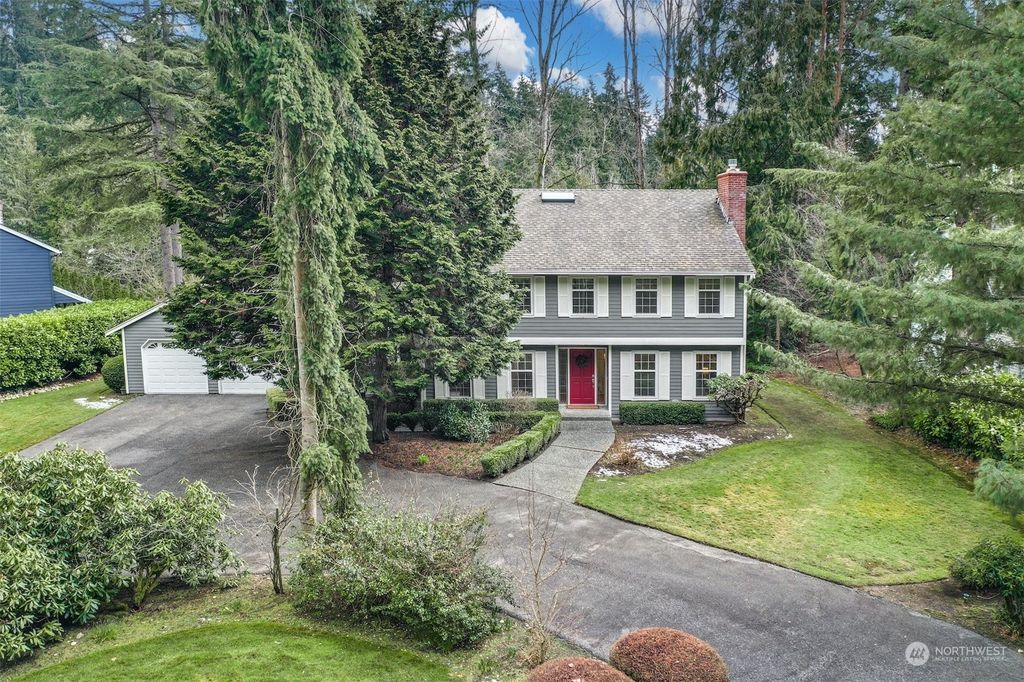 Photo of 13031 NE 32nd Place, Bellevue, WA 98005 (MLS # 2037071)