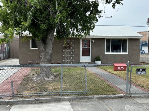 Photo of 1125 SE COTTAGE Street, Ephrata, WA 98823 (MLS # 2533153)