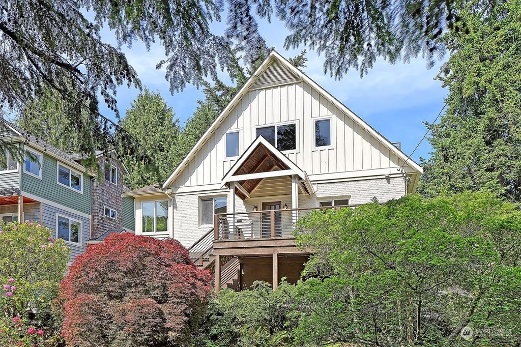 Photo of 9233 25th Avenue NW, Seattle, WA 98117 (MLS # 2101670)