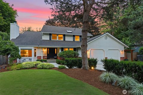 Photo of 2524 225th Place NE, Sammamish, WA 98074 (MLS # 2515646)