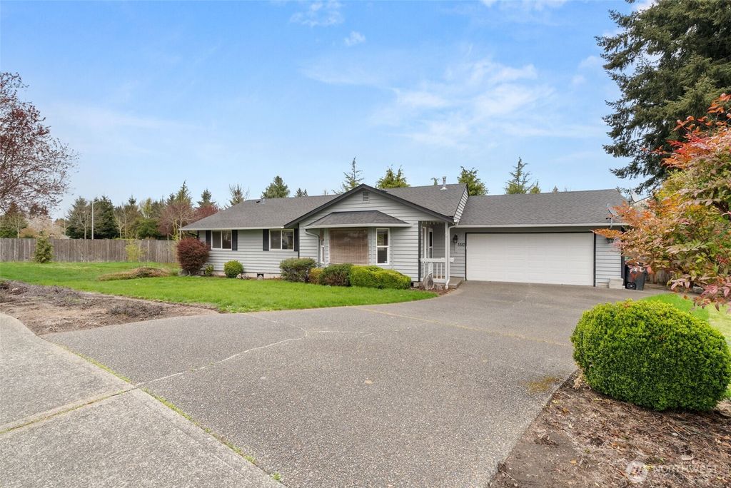 Photo of 5510 44th Court SE, Lacey, WA 98503 (MLS # 2507877)