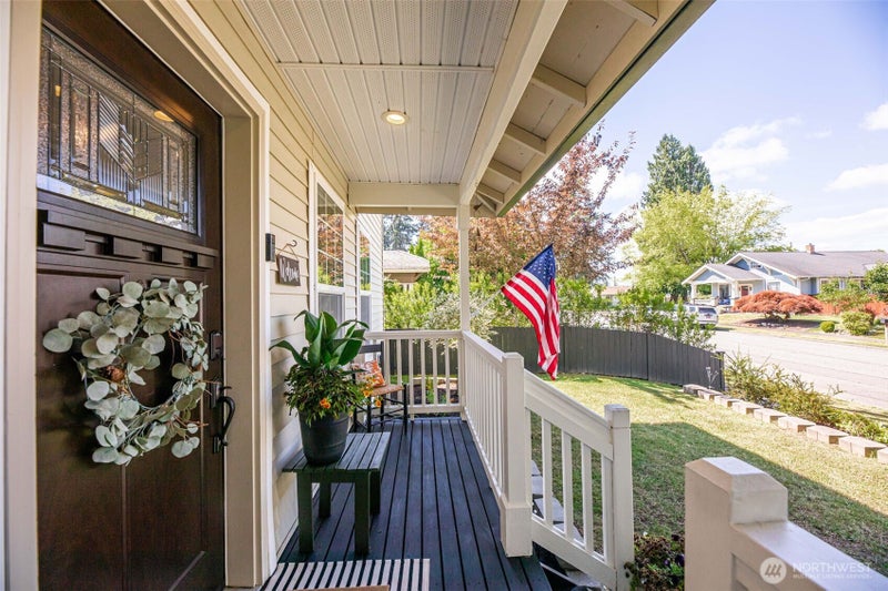 227 S Macleod Avenue