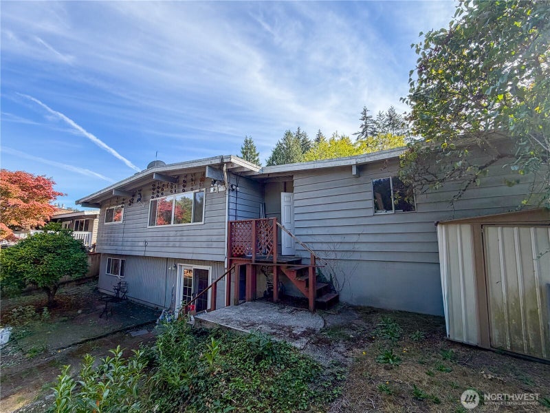 16042 SE 10th Street