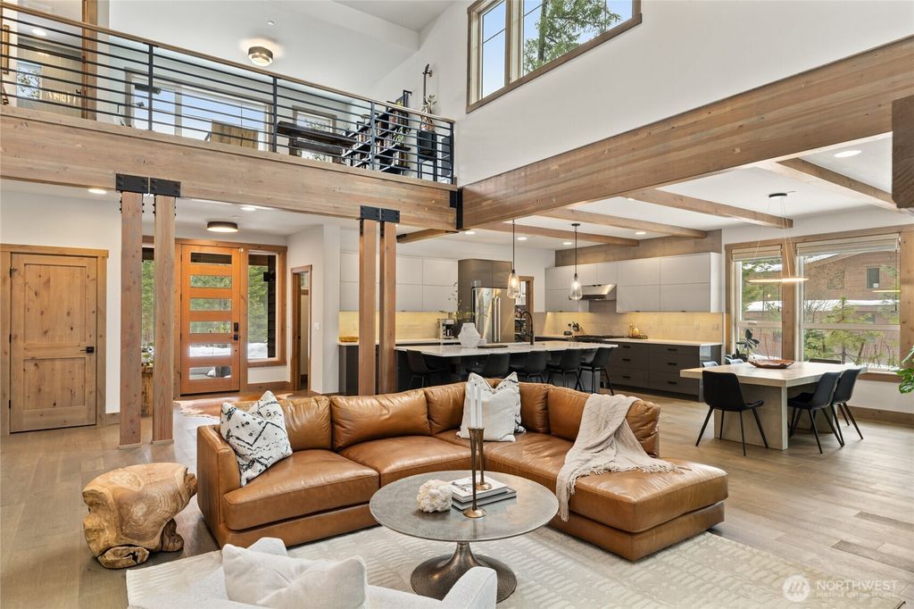 Photo of 331 Old Grove Trail, Cle Elum, WA 98922 (MLS # 2466193)