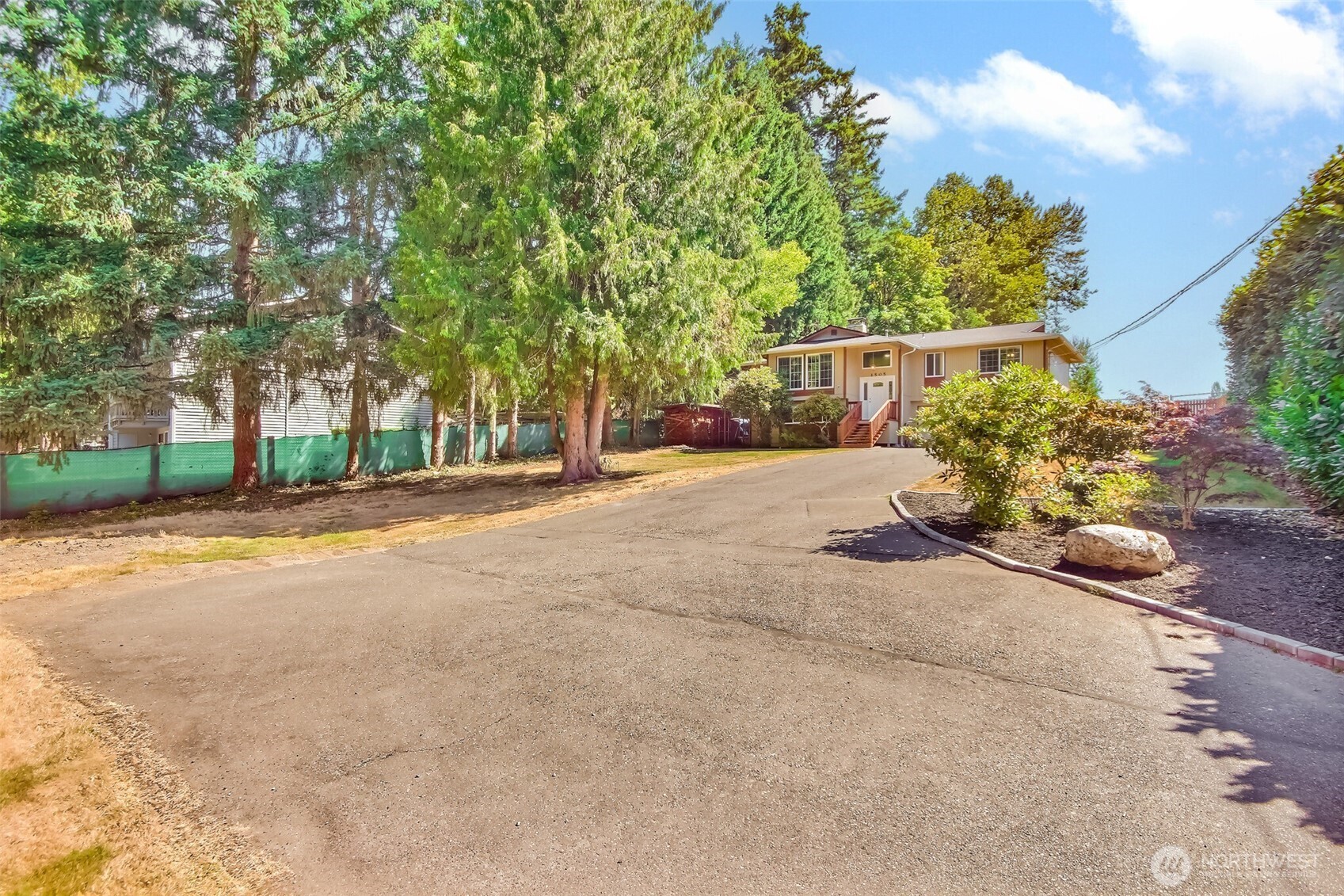 Edgewood, Washington 98371, United States, 4 Bedrooms Bedrooms, ,3 BathroomsBathrooms,Residential,Active,186126