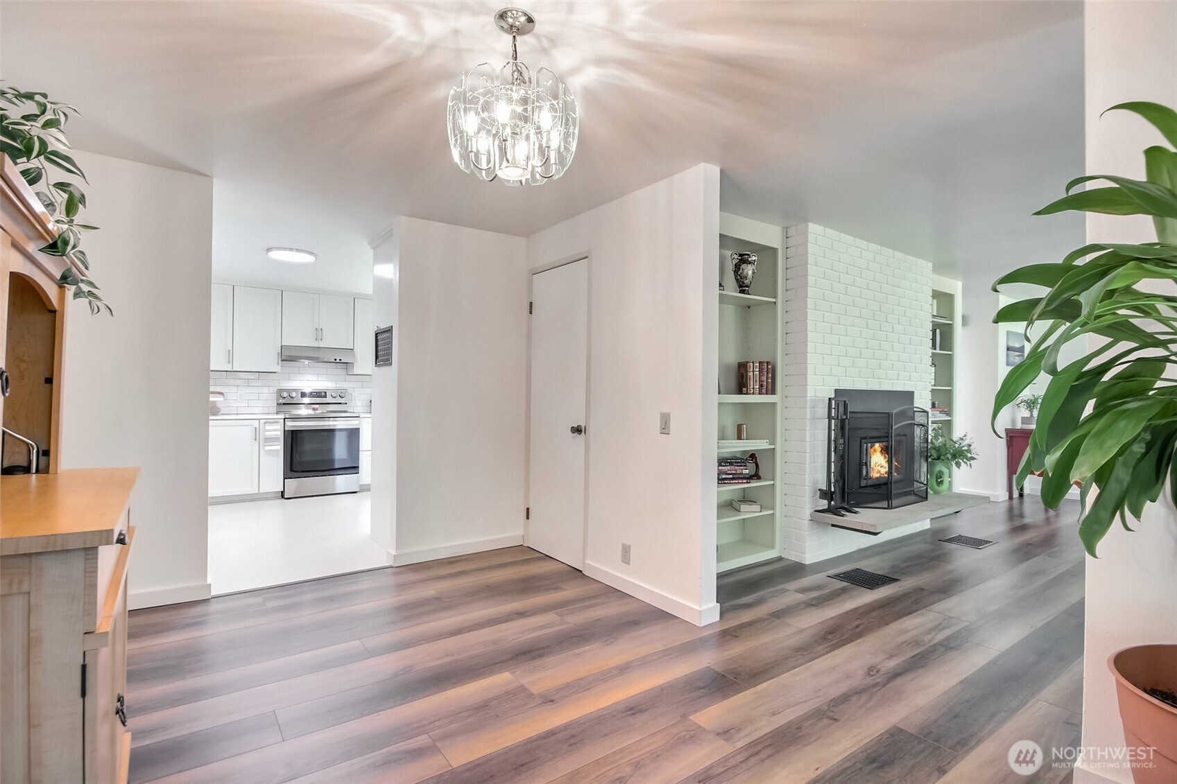 Edgewood, Washington 98371, United States, 4 Bedrooms Bedrooms, ,3 BathroomsBathrooms,Residential,Active,186126