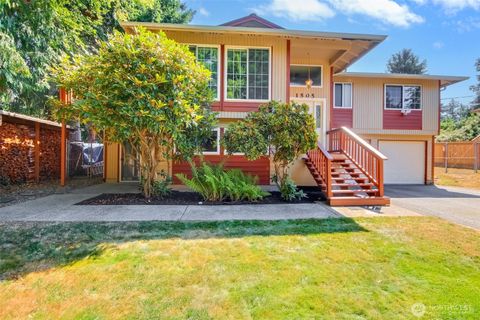 Photo of 1505 97th Ave Ct E Ct, Edgewood, WA 98371 (MLS # 2418035)
