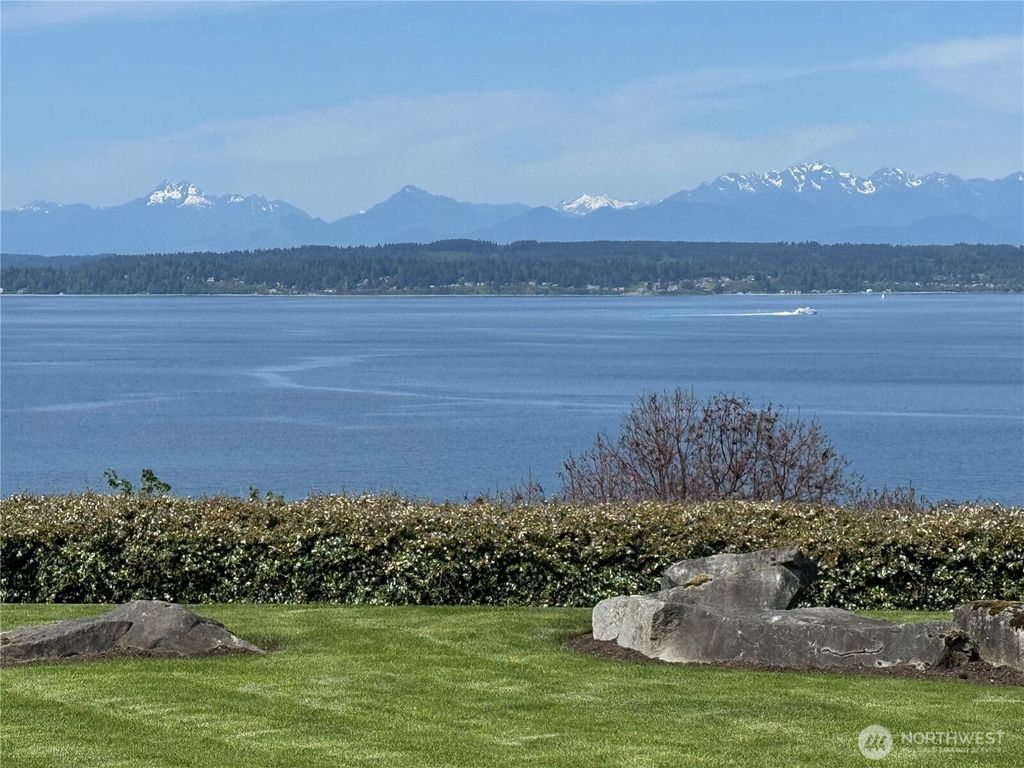 Photo of 18633 17th Avenue NW, Shoreline, WA 98177 (MLS # 2552578)