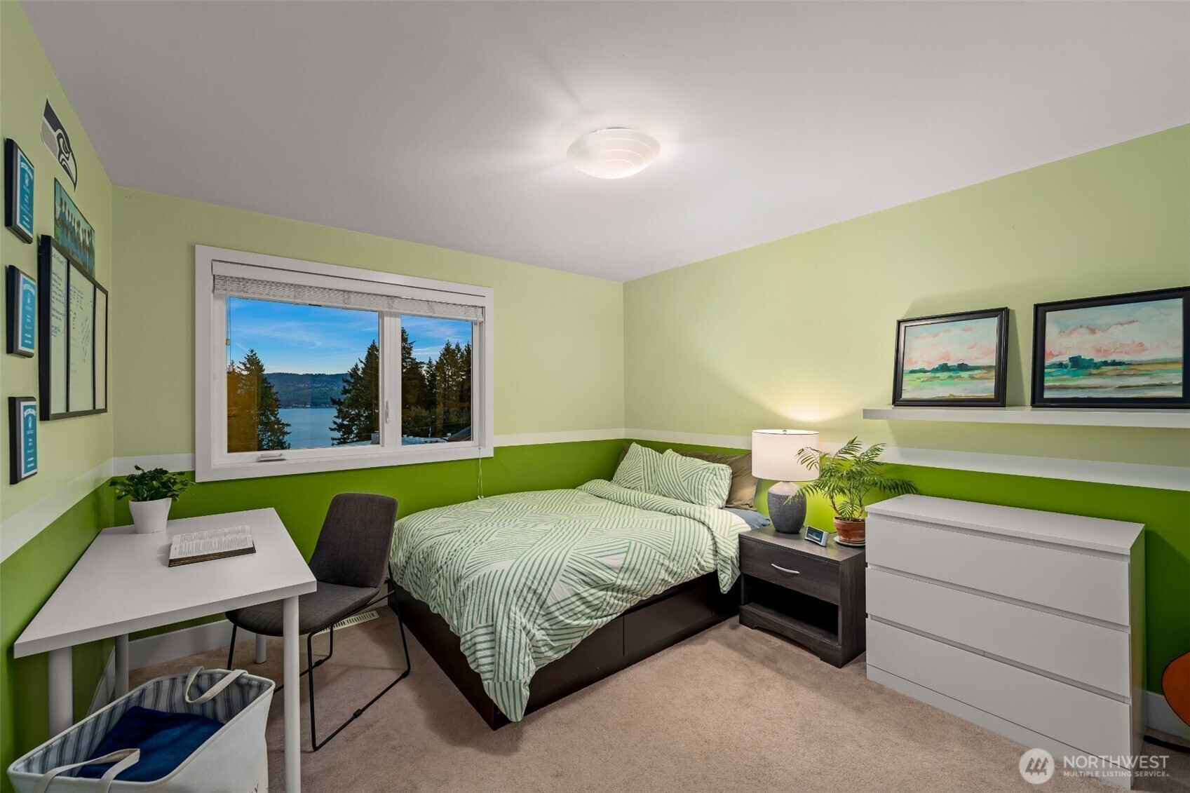 Bellevue, Washington, 98008, United States, 4 Bedrooms Bedrooms, ,3 BathroomsBathrooms,Residential,Pending,2051940