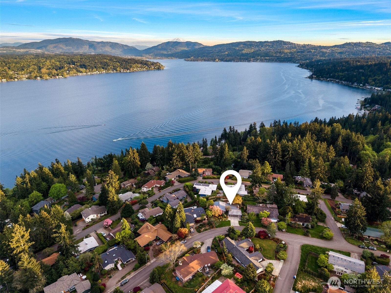 Bellevue, Washington, 98008, United States, 4 Bedrooms Bedrooms, ,3 BathroomsBathrooms,Residential,Pending,2051940