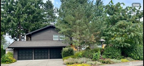 Photo of 18310 NE 19th Place, Bellevue, WA 98008 (MLS # 2427307) Photo of 18310 NE 19th Place, Bellevue, WA 98008 (MLS # 2427307)