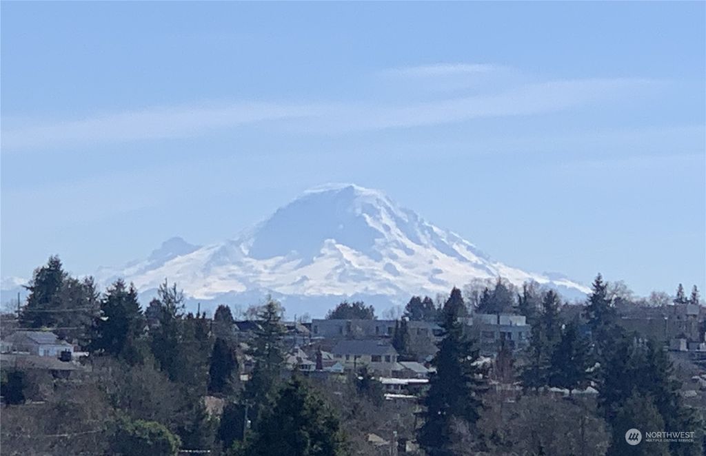 Photo of 5017 41st Avenue SW, Seattle, WA 98136 (MLS # 2213071)