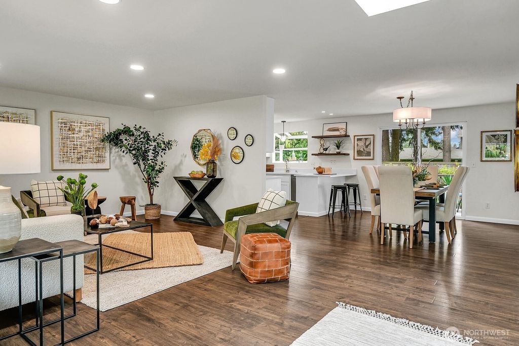 Photo of 15510 56th Avenue W, Edmonds, WA 98026 (MLS # 2367606)