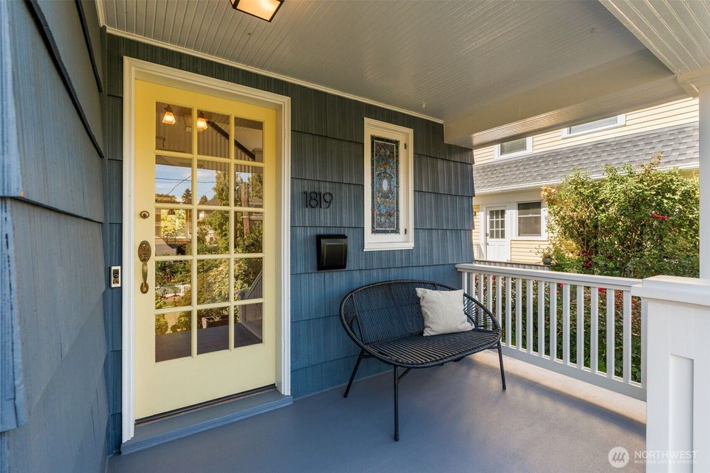 Photo of 1819 2nd Avenue N, Seattle, WA 98109 (MLS # 2433742)