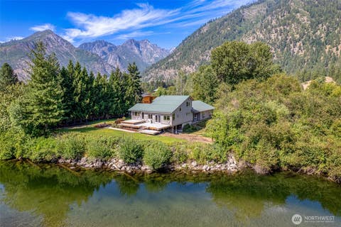 Photo of 87 Outrigger Lane Ln, Leavenworth, WA 98826 (MLS # 2554687)