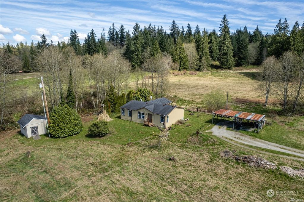 Photo of 28523 State Route 9 NE, Arlington, WA 98223 (MLS # 2039967)