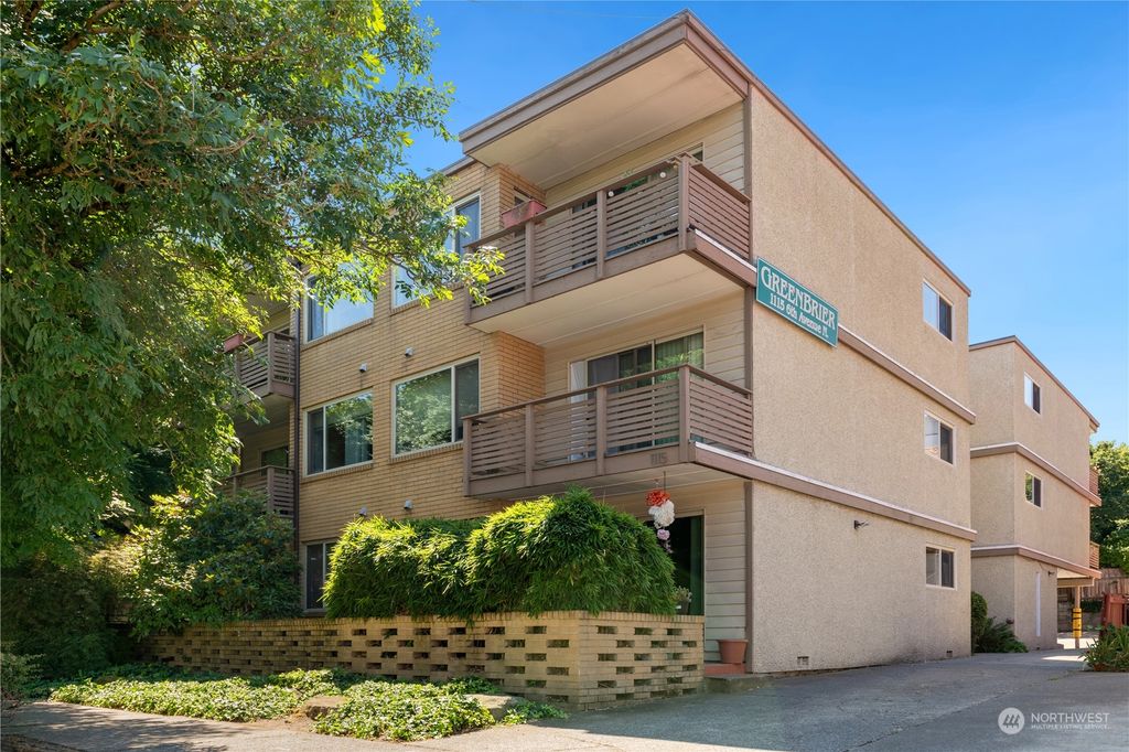 Photo of 1115 6th Avenue N, Seattle, WA 98109 (MLS # 2148878)