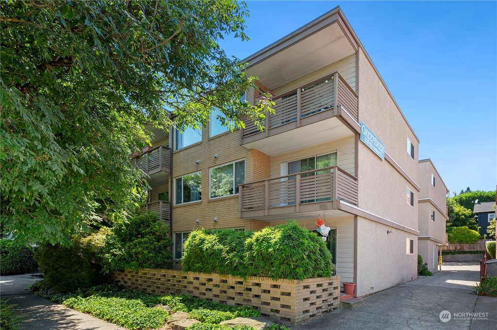 Photo of 1115 6th Avenue N, Seattle, WA 98109 (MLS # 2148878)