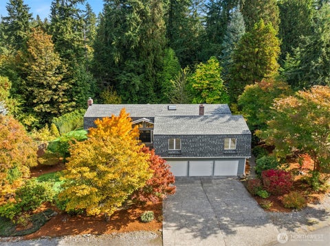 Photo of 11508 165th Court NE, Redmond, WA 98052 (MLS # 2592292)