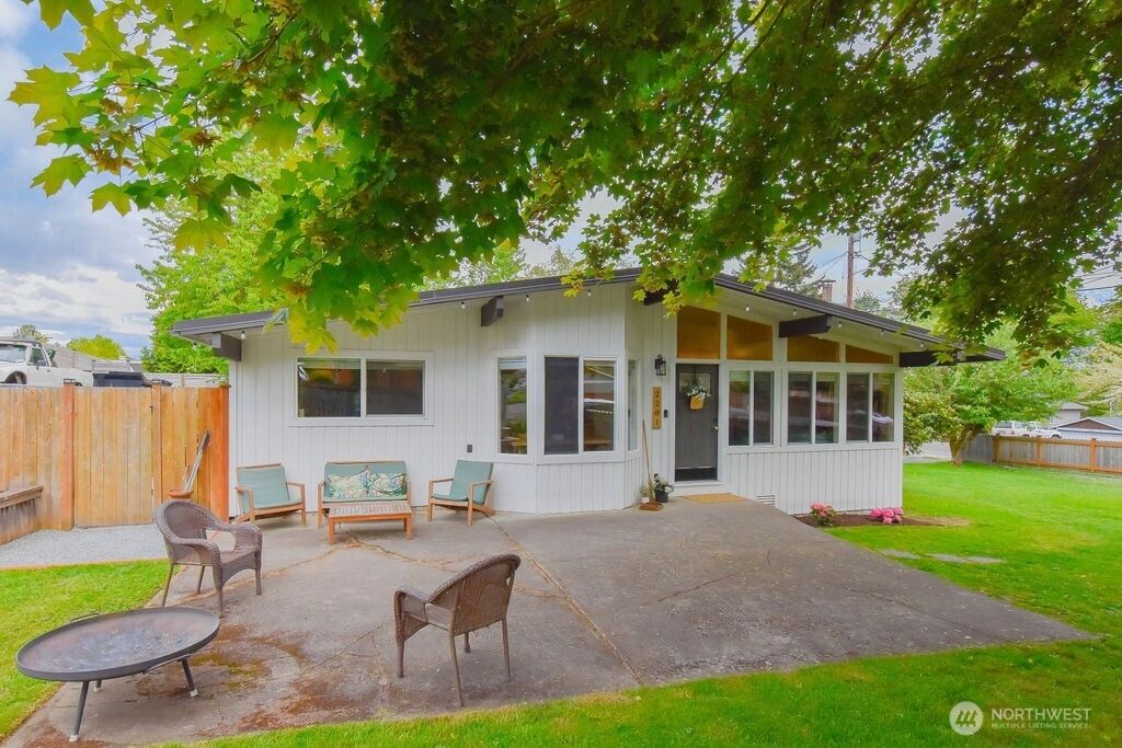 Photo of 2201 Lundquist Lane, Lake Stevens, WA 98258 (MLS # 2372927)